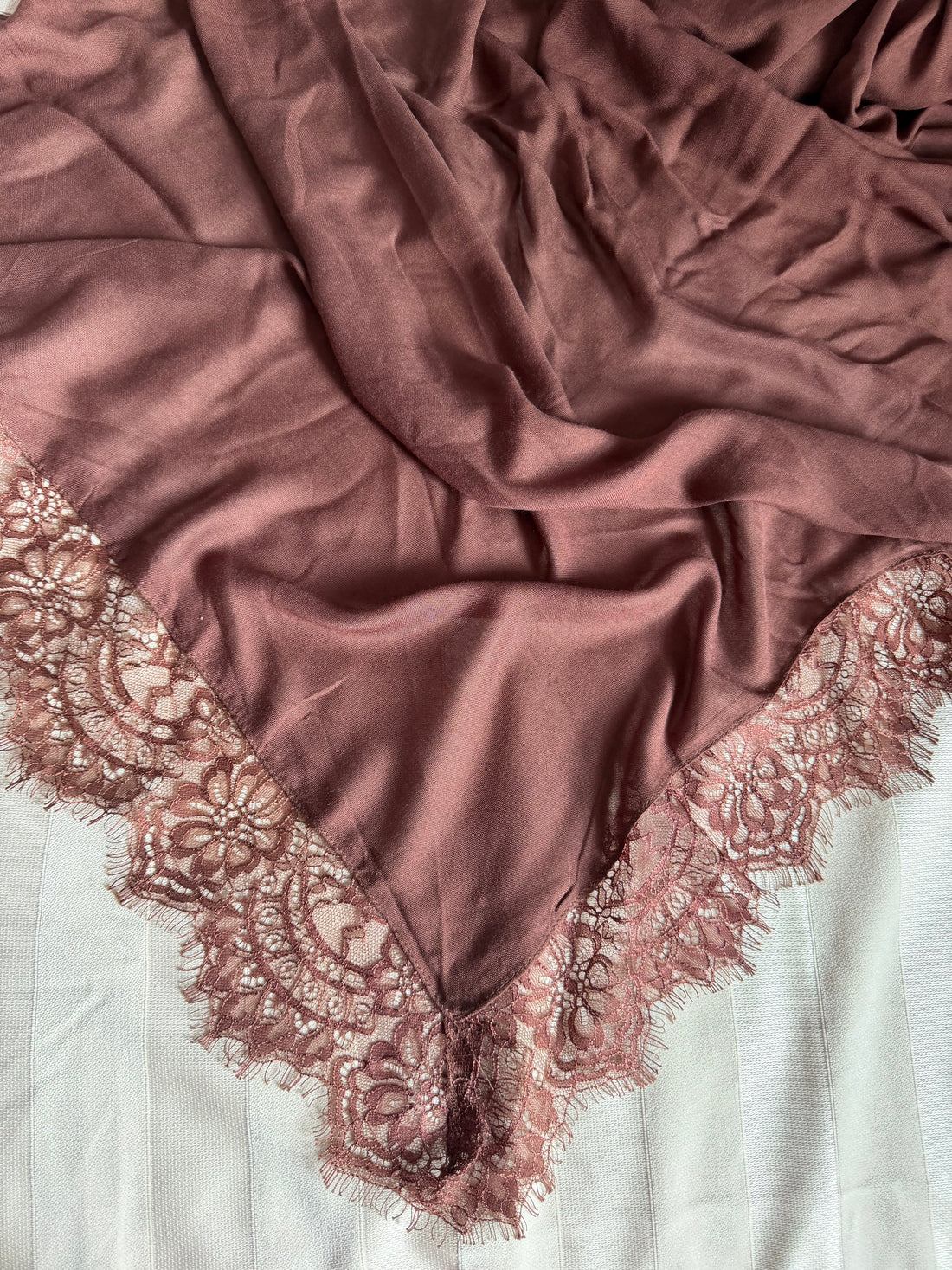 Mauve Lace